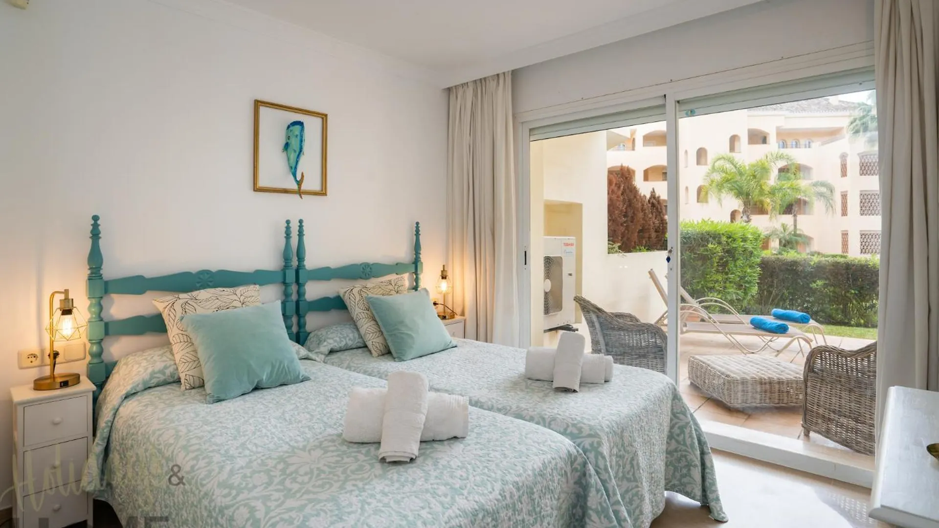 Hacienda Playa Elviria 300 M Playa,Jardin , 2 Hab ,Marbella Apartment