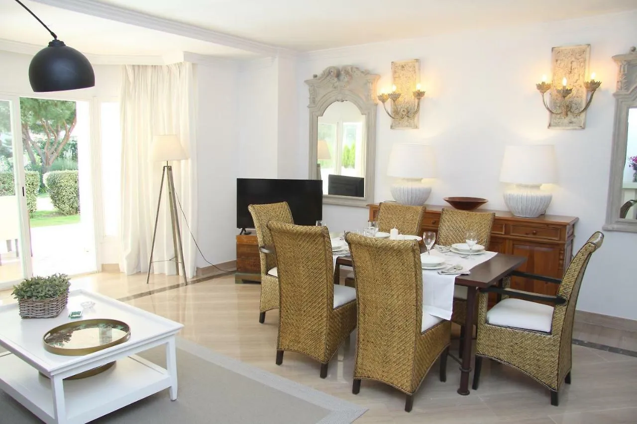 Hacienda Playa Elviria 300 M Playa,Marbella Apartment Marbella